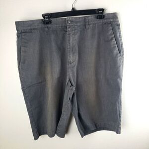 Volcom Skater Men's Grey Knee High Shorts Size 38